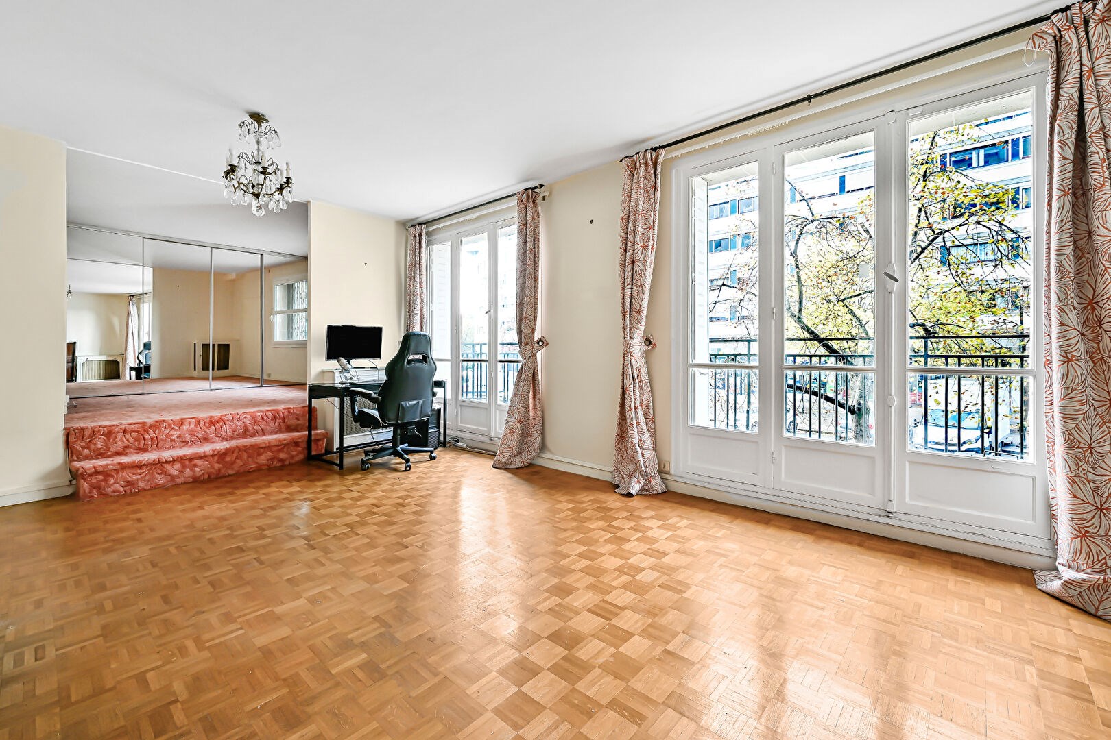 Appartement 5 pièces - 109.24 m² - Paris 15ème