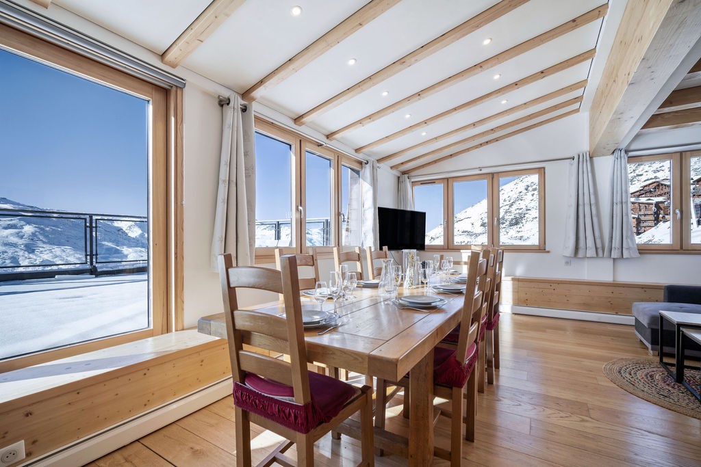 UNIQUE A VAL THORENS - DUPLEX DE 8 CHAMBRES ET 70 M² DE TERRASSE